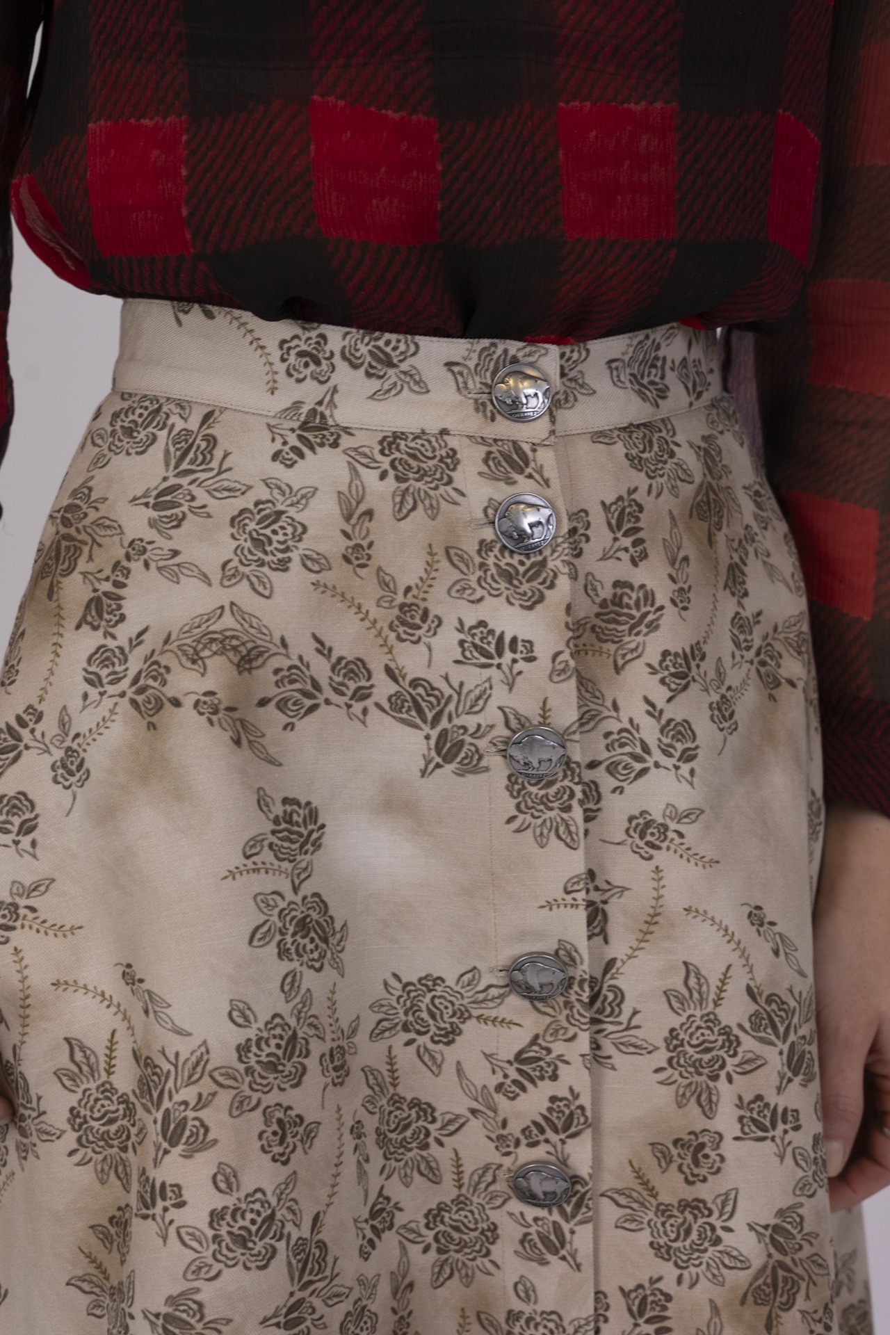 Gonna Di Jeans Classica Con Bottoni Decorativi - Blu Scuro Denim - Foto 2